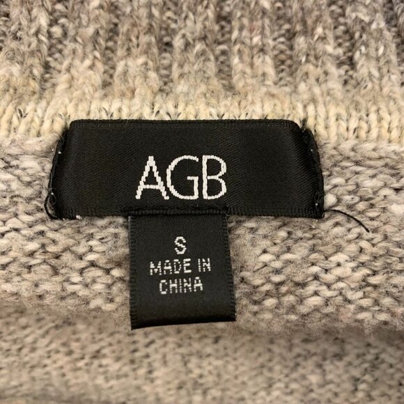 AGB Ombre Knitted Sweater Size Small Neutral 3/4 sleeve - Picture 3 of 5